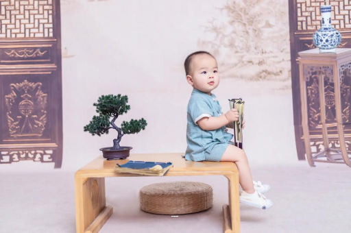 铜仁宝宝几个月可以笑出声